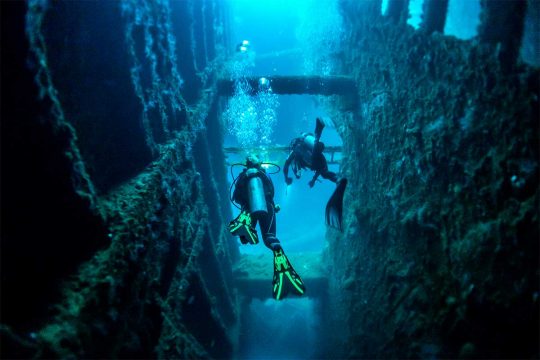 Santo Wreck Diving