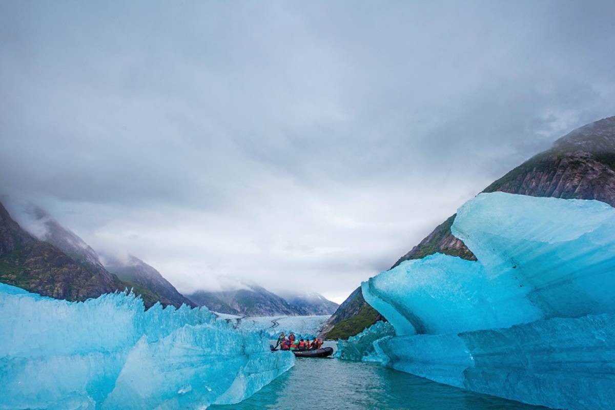 National Geographic Quest: Exploring Alaska's Coastal Wilderness: Juneau to Sitka