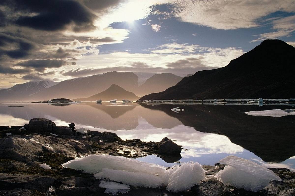 Canada's Remote Arctic: Northwest Passage to Ellesmere and Axel Heiberg Islands