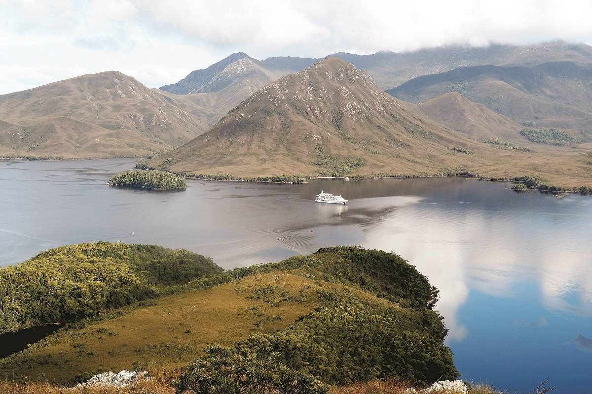 Circumnavigation Cruise of Tasmania