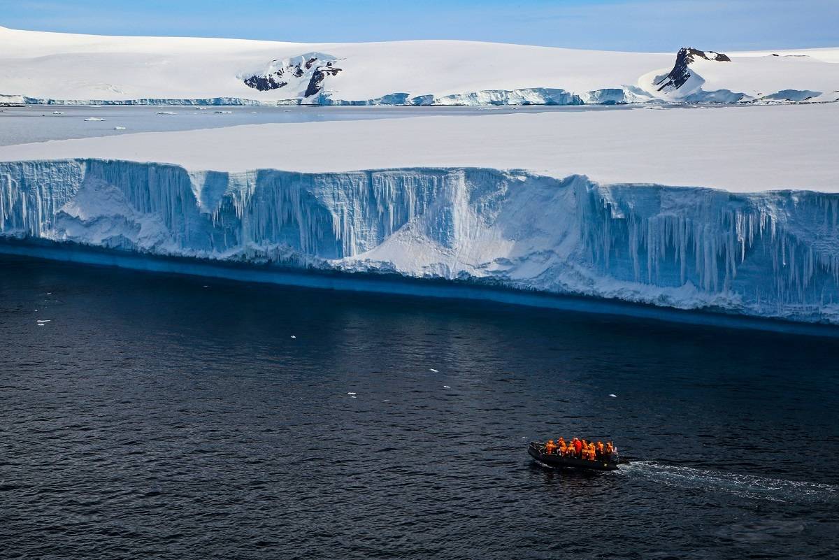 South Shetland Islands, Antarctica and Crossing the Circle