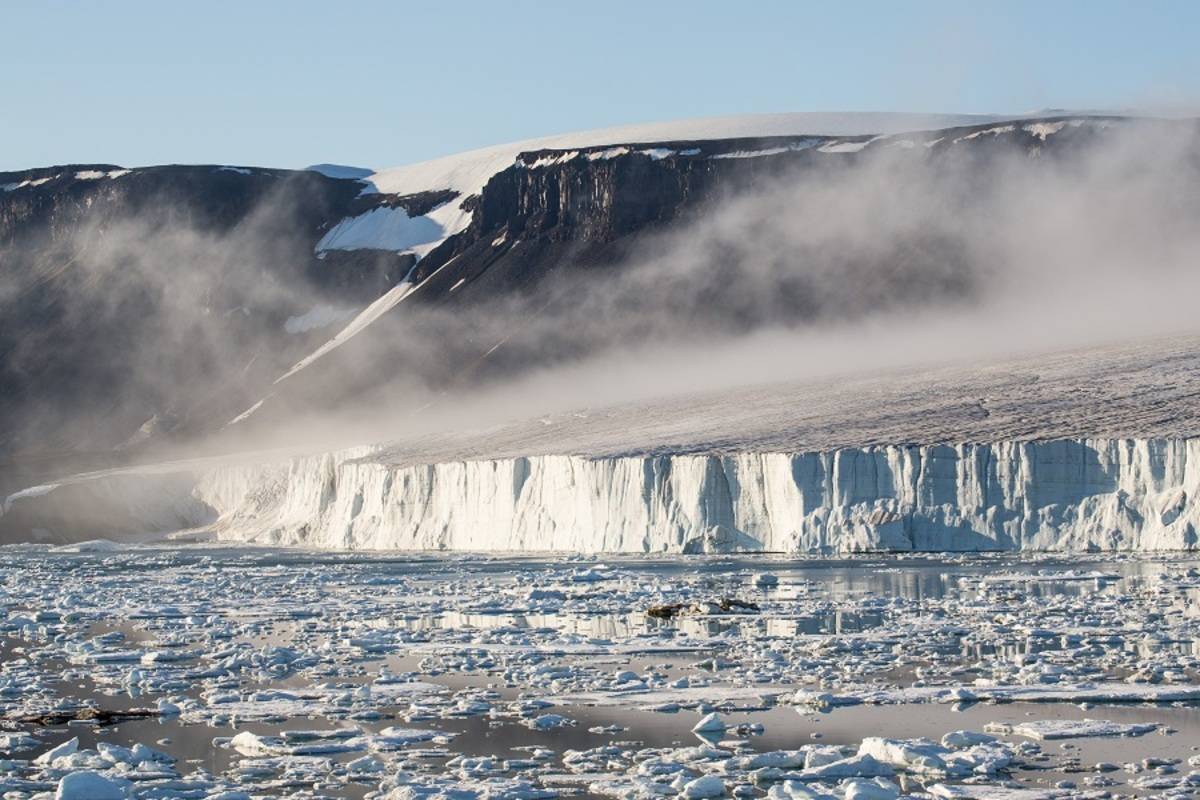 Svalbard Circumnavigation and Kvitøya